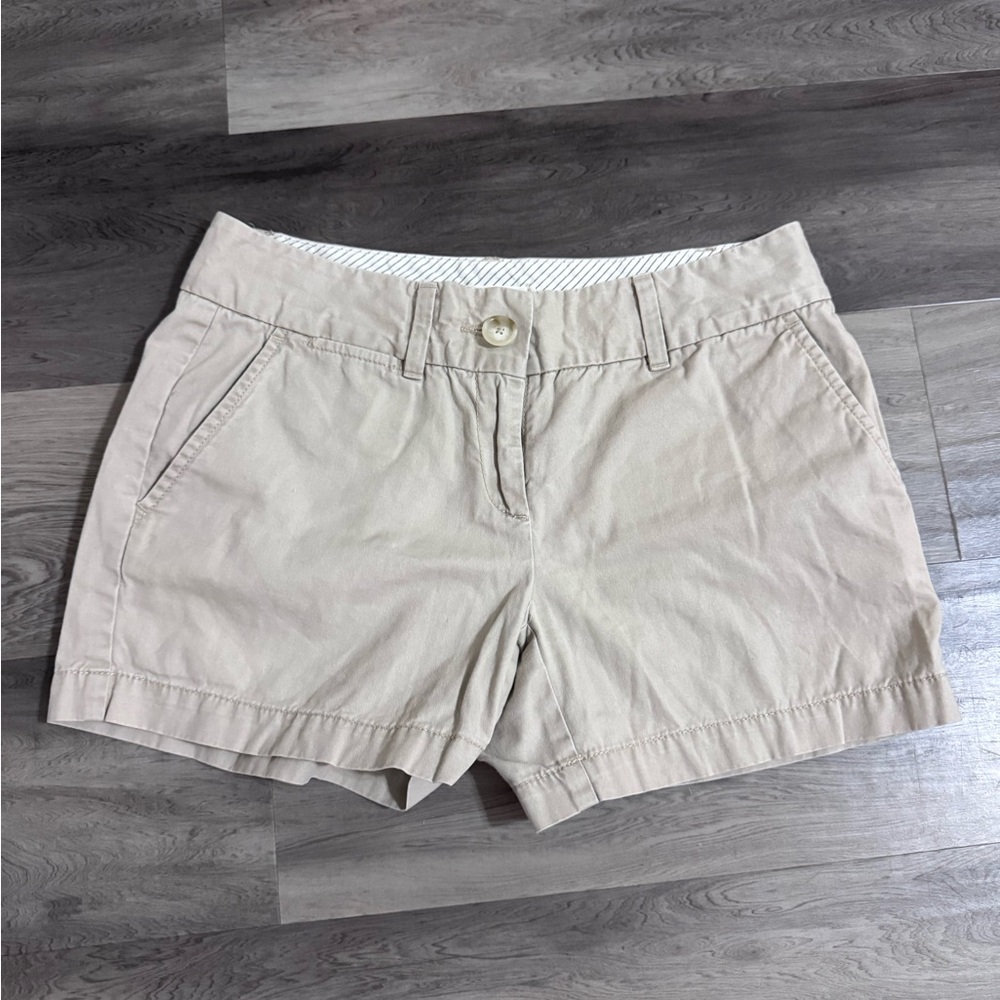 LOFT Women's Beige Cargo Shorts